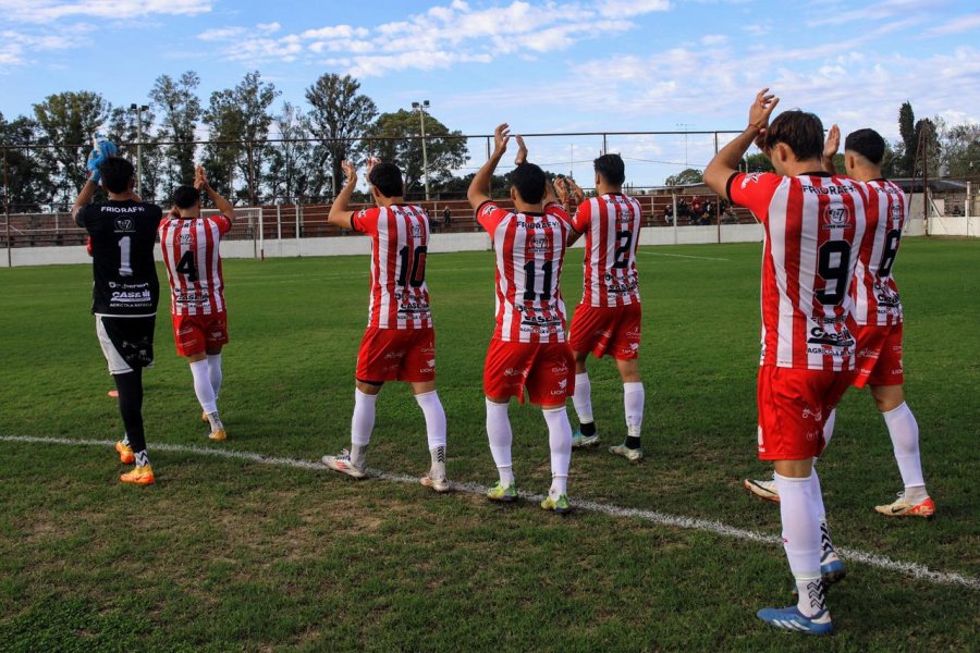 BRAZOS EN ALTO. Segundo triunfo consecutivo del León.