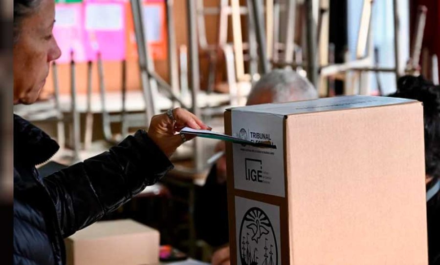 BAJA PARTICIPACION. La asistencia a las urnas en CABA cayó 20 puntos respecto de 2023.