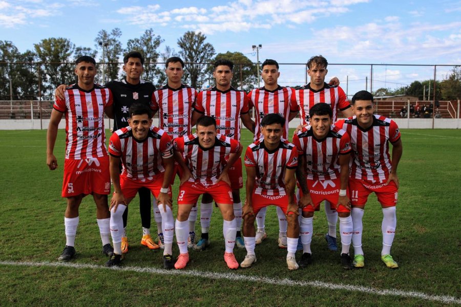 SUMO DE A TRES. Primer triunfo de visitante para el León.