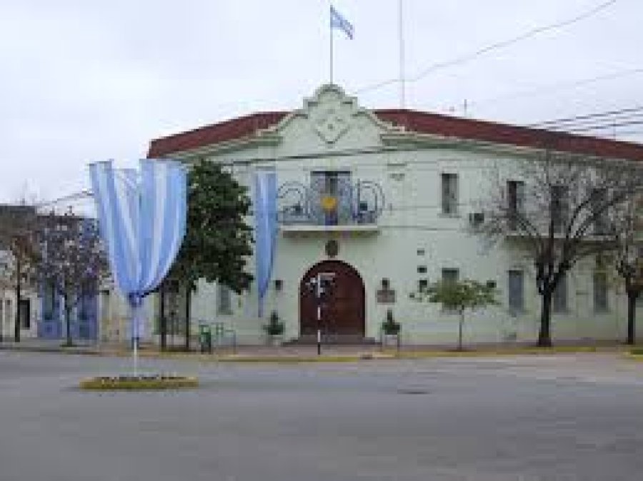 La ciudad se vestirá de celeste y blanco para celebrar a la Patria.