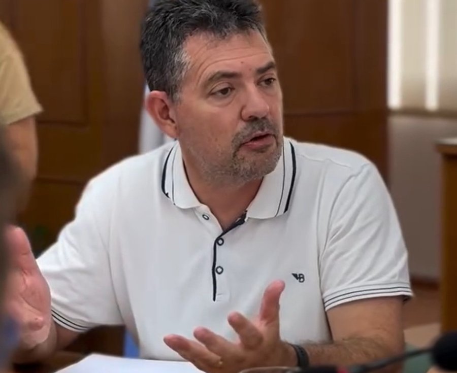 Germán Bottero y los candidatos buscarán acordar la fecha para el sorteo que definirá la ubicación de los carteles en las principales avenidas de la ciudad.