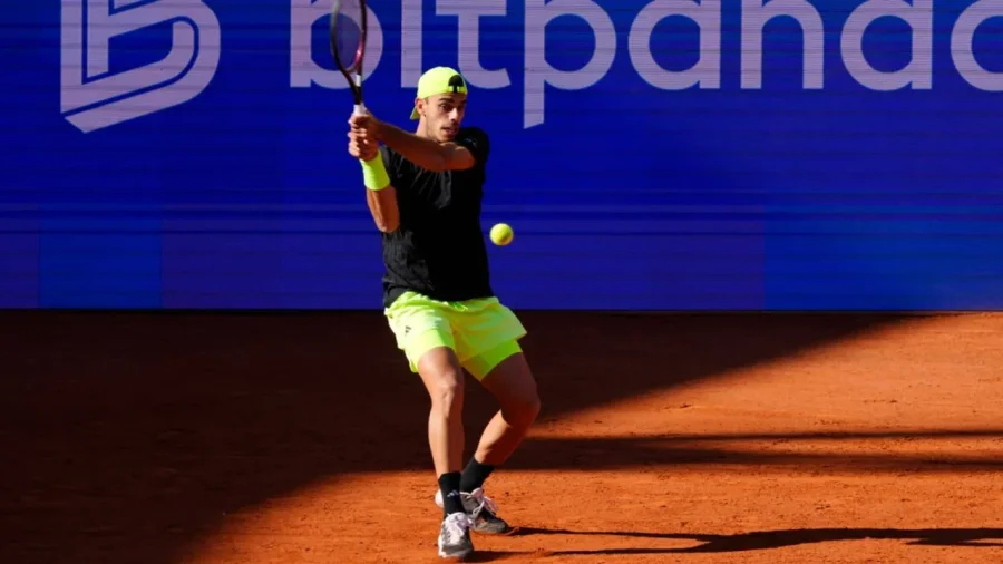Tempranera derrota de Cerúndolo en Hamburgo.