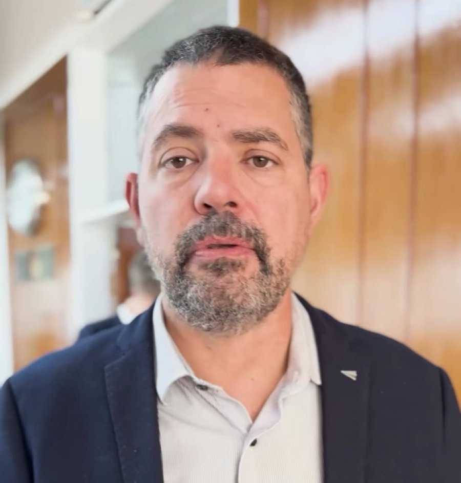 GERM&Aacute;N BOTTERO.