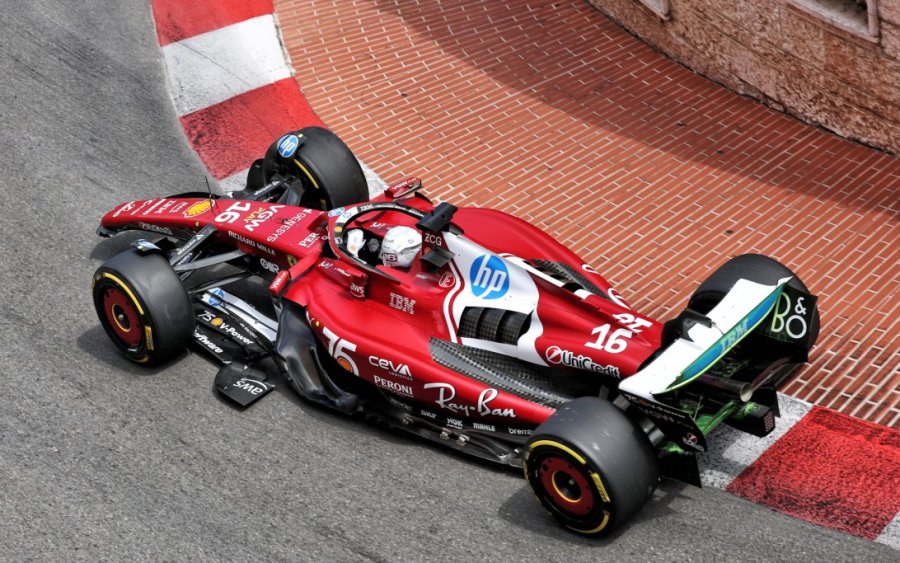 Charles Leclerc domin&oacute; el viernes en el callejero de M&oacute;naco.