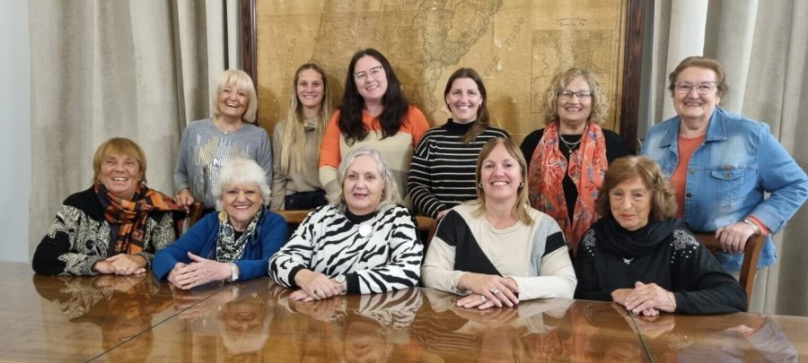 TRES DECADAS DE COMPROMISO. El Grupo de Ayuda a Mujeres Agropecuarias fue creado en la d&eacute;cada del 90 y se ha transformado en un &aacute;mbito importante para aprender sobre producci&oacute;n agropecuaria.