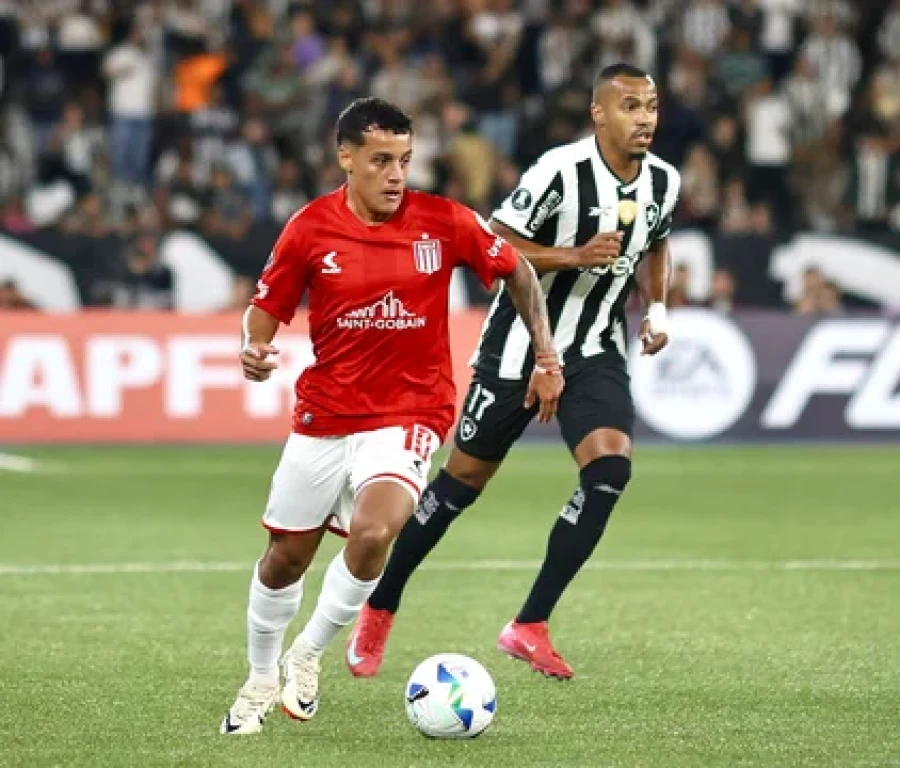 TIAGO PALACIOS. Uno de los buenos jugadores de Estudiantes.