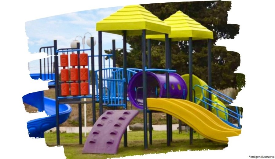 El municipio equipa las plazas.