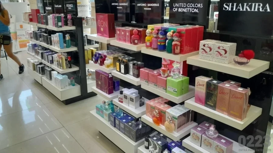 La ANMAT dejará de intervenir en los trámites para importación de cosméticos y productos de higiene personal.