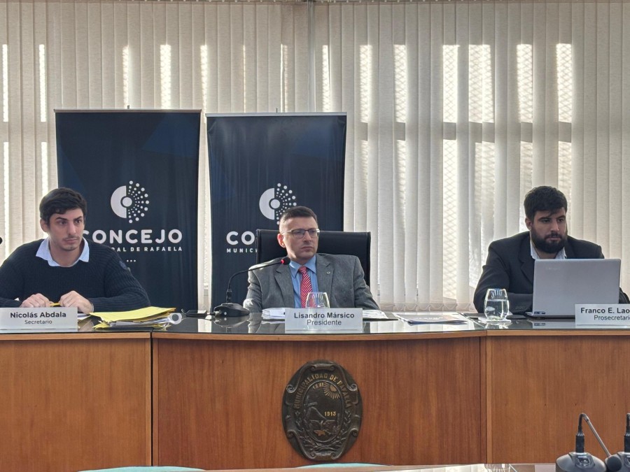 Esta mañana se trataron un total de 10 proyectos que formaron parte del orden del día.