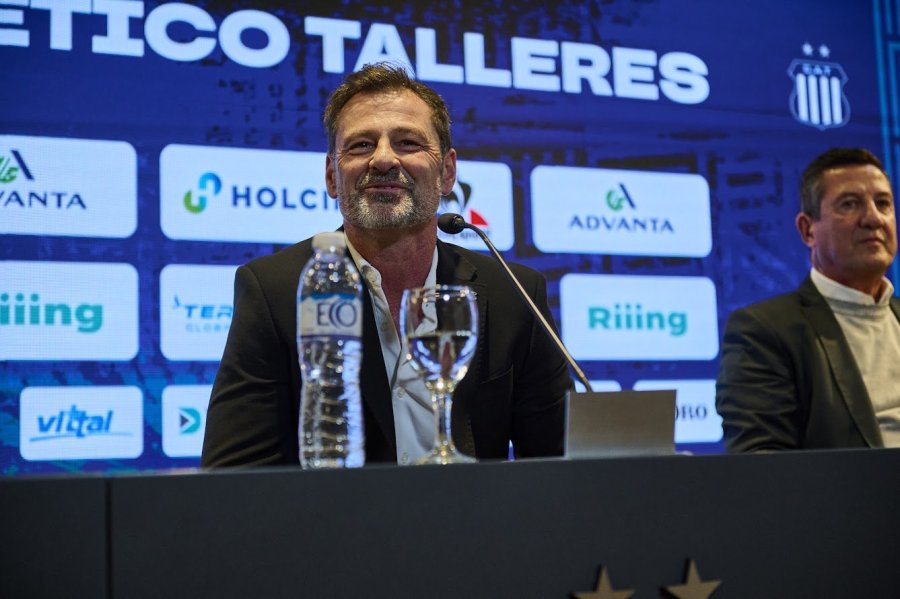 DIEGO COCCA FUE PRESENTADO COMO NUEVO DT DE TALLERES DE CÓRDOBA