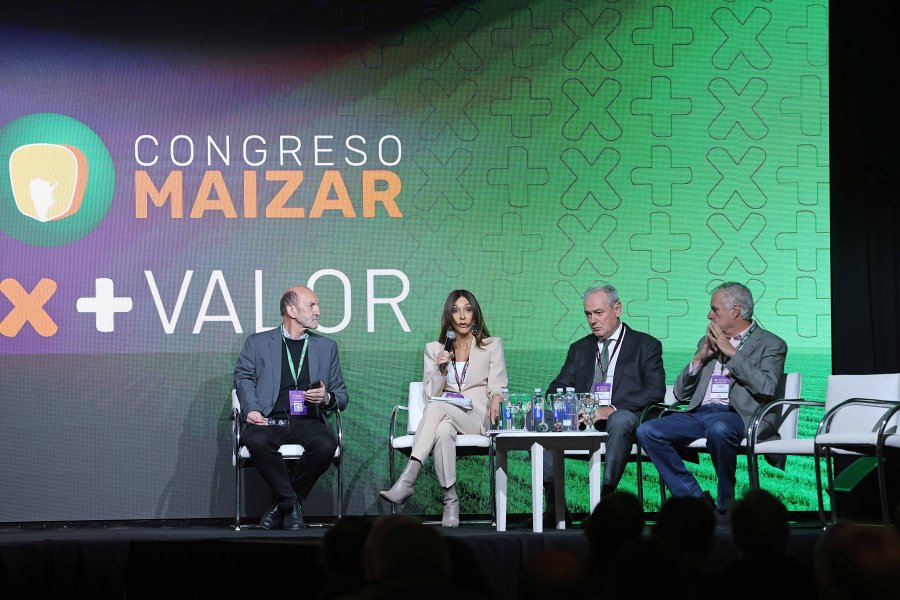 POLÉMICA. En el congreso del maíz los legisladores pidieron copiar los casos de Paraguay y Brasil