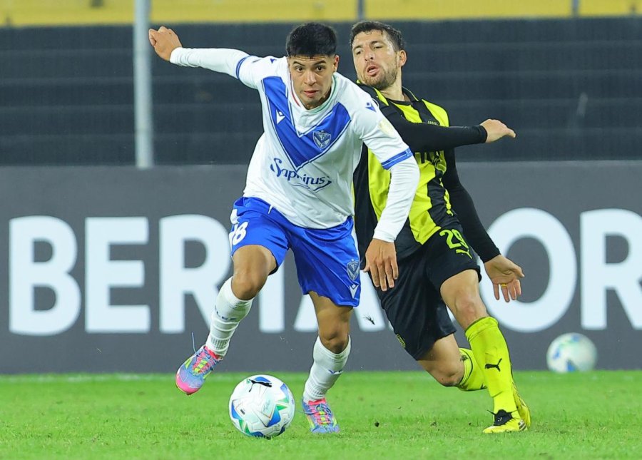 VÉLEZ Y PEÑAROL TERMINARON COMO EMPEZARON