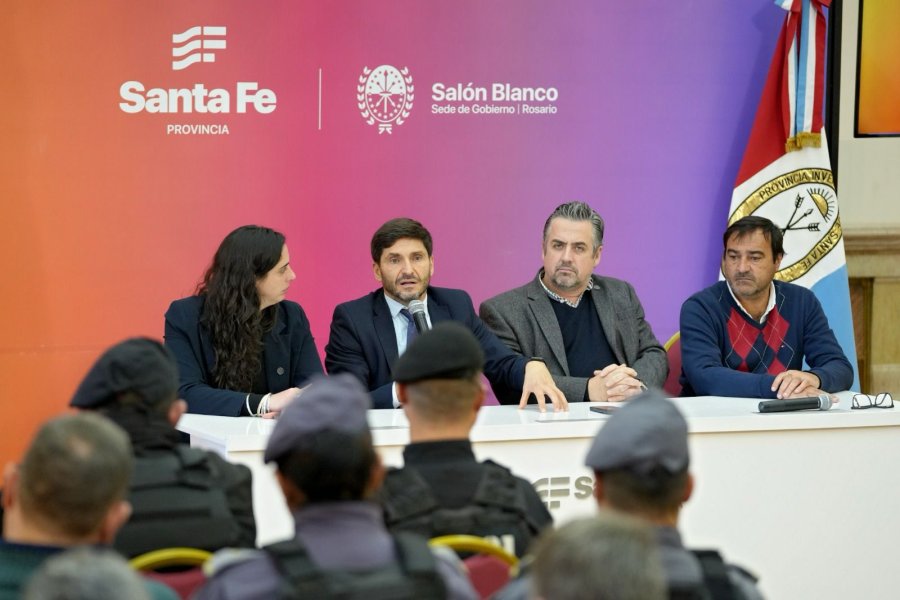 &ldquo;Cuando hay voluntad y decisi&oacute;n pol&iacute;tica, el Estado obtiene resultados&rdquo;, dijo Pullaro sobre la pol&iacute;tica de seguridad. (FOTO SCS)