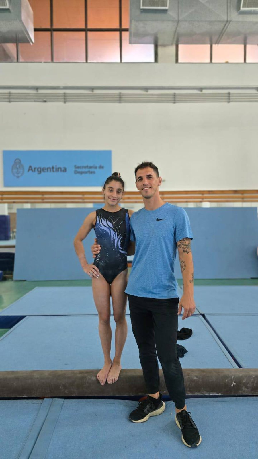 CUENTA REGRESIVA. Emilia Acosta y Víctor Ingaramo.