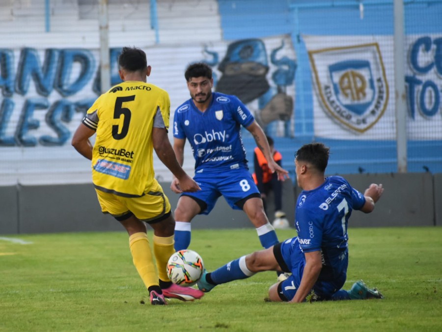 La Crema se impuso en el Monumental