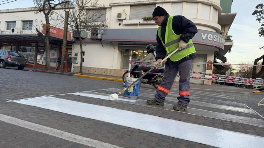 INFRAESTRUCTURA VIAL. Se adjudic&oacute; la compra de materiales destinados a tareas de demarcaci&oacute;n horizontal en calles de la ciudad.