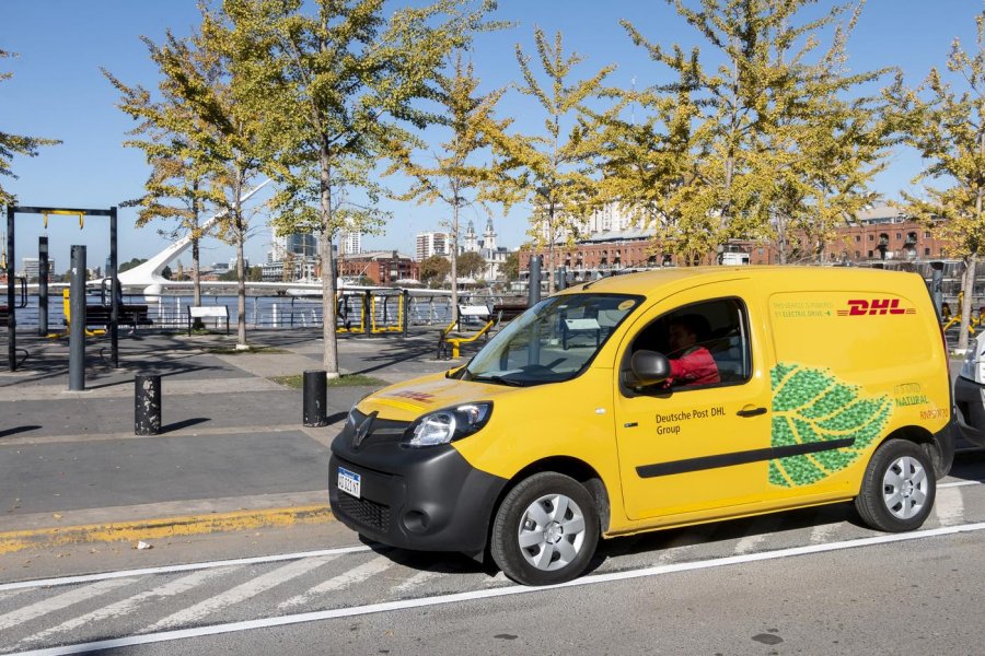 El Grupo DHL prioriza la sostenibilidad ambiental con su estrategia de ser la empresa log&iacute;stica verde elegida.