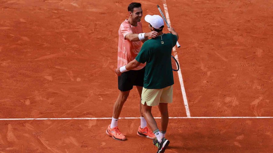 EXITOSOS. Granollers y Zeballos tras el triunfo.