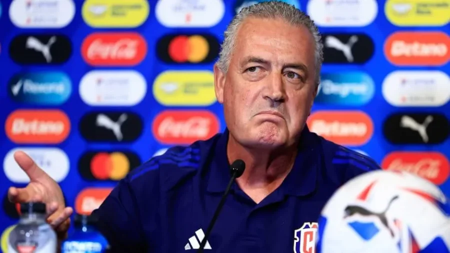 DE LA MANO DEL RAFAELINO ALFARO PARAGUAY SUPERÓ A URUGUAY