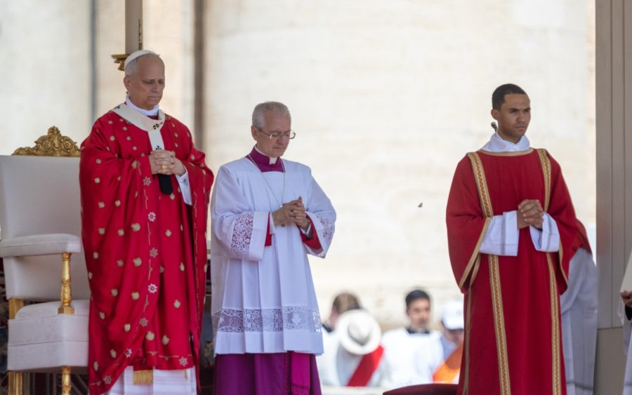 Hoy cumple el primer mes como Papa.