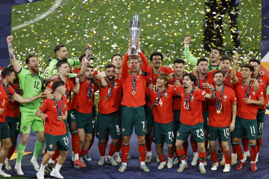 PORTUGAL FESTEJÓ DE LA MANO DE CRISTIANO RONALDO