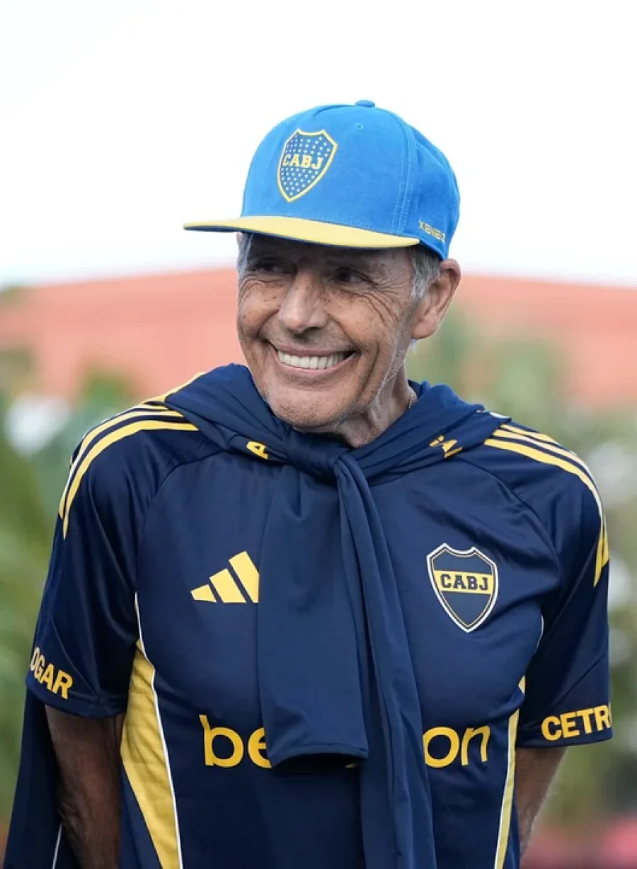 Russo apuesta a “jugar de igual a igual” ante Benfica en el debut del Mundial de Clubes.