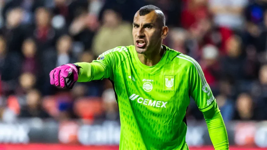 Nahuel Guzmán fue uno de los jugadores que banco a Cristina Kirchner tras la condena.