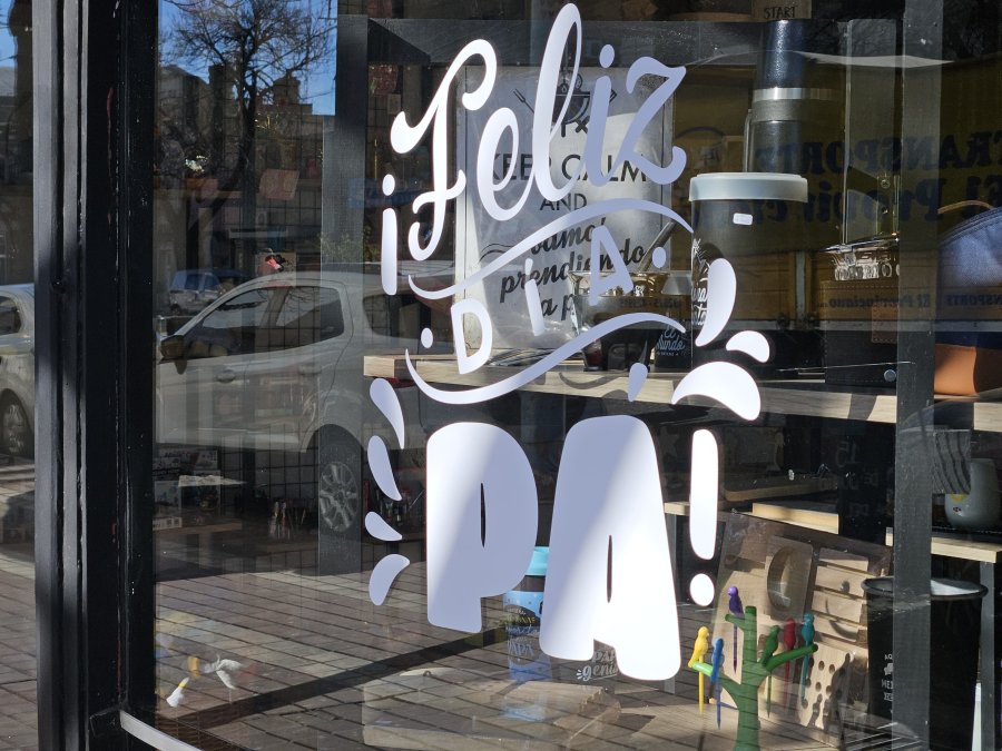 El comercio local se sigue preparando con ofertas para impulsar las ventas en el Día del Padre, que se celebra el próximo domingo.