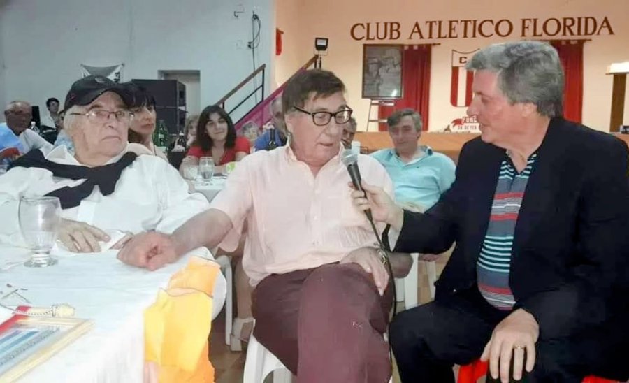 Carlos Pairetti, Héctor Ríos y el autor de la nota en la localidad de Angélica.
