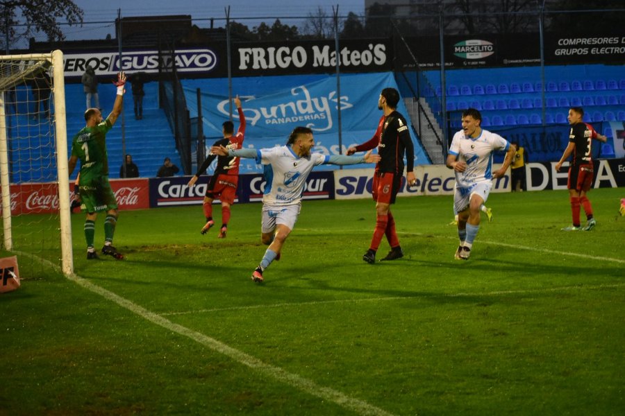 EL GASOLERO LE GANÓ AL SABALERO