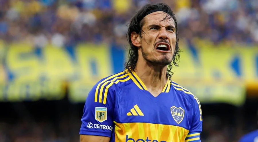 Cavani, otra vez afuera por lesión.