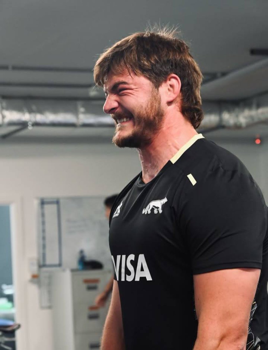 EN EL GIMNASIO. Pedro Rubiolo entrenando duro.