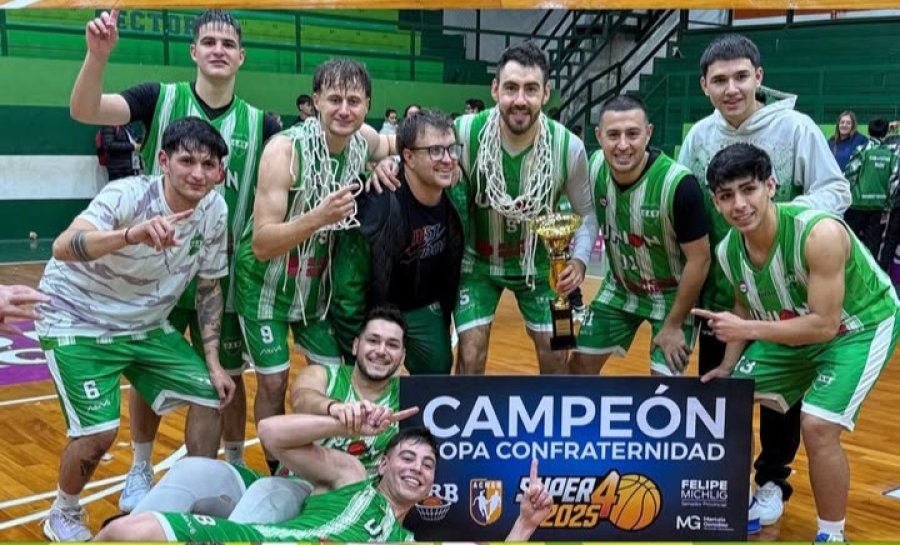CAMPEON. Unión festejó ante su gente en el clásico.