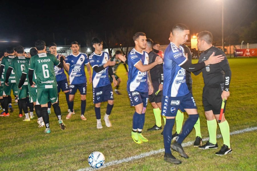VICTORIA DE VISITANTE. El equipo benhurense lo definió en el primer tiempo.