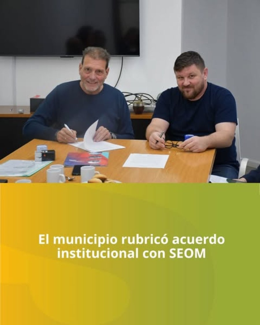 Darío Cocco y Pablo Pinotti al suscribir el acuerdo.