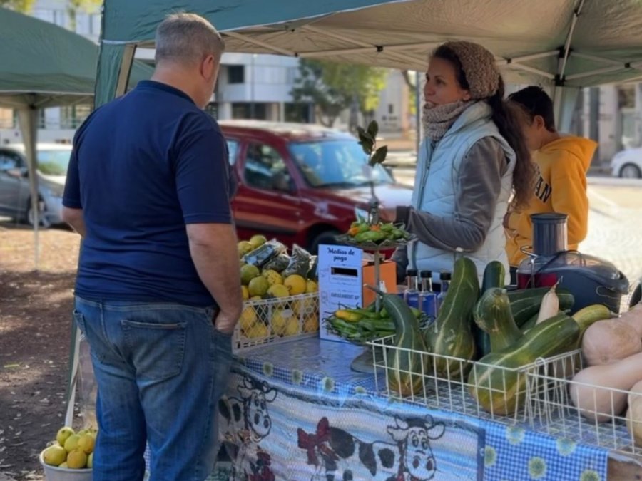 La feria reunió en esta oportunidad a 10 emprendedores locales.