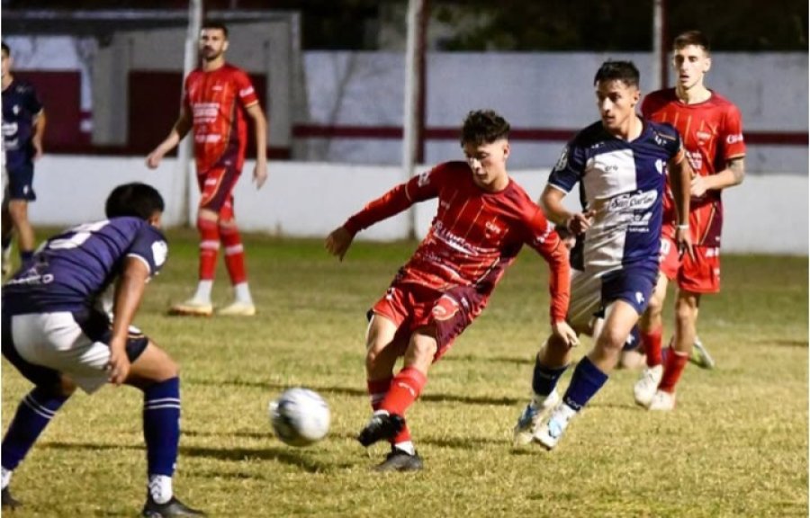 DIAS DISTINTOS. Ferro juega el jueves en Tucural y Sportivo recibe el viernes a Unión.