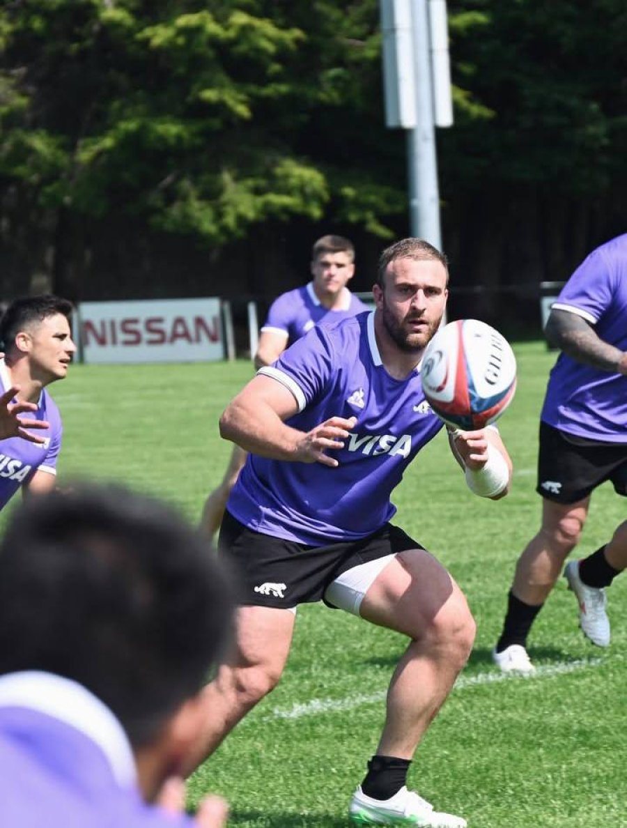 ORGULLOS DEL CRAR. Mayco Vivas y Pedro Rubiolo inician la temporada internacional de Los Pumas.
