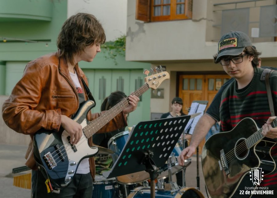EXITOSO CICLO. En su sexta edición, alumnos y docentes de la escuela saldrán a la calle con su música.