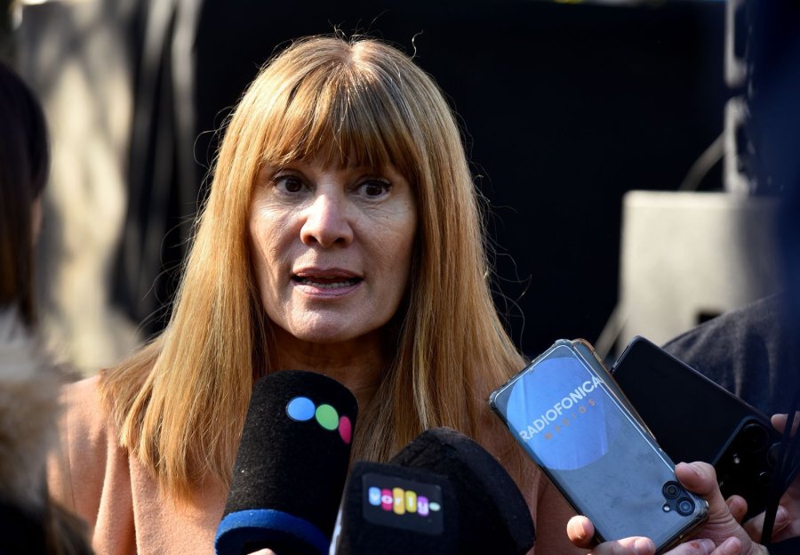 SUSANA RUEDA. La ministra de Cultura detalló el programa de actividades de este 20 de Junio en Rosario.