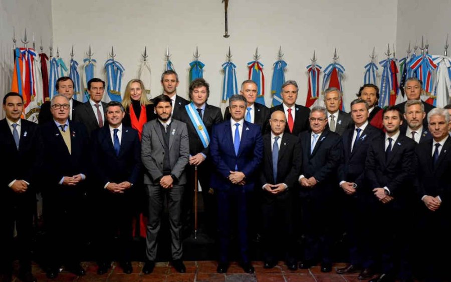 GOBERNADORES. Los integrantes del organismo que deberán delimitar los primeros pasos para concretar varios de los puntos acordados.