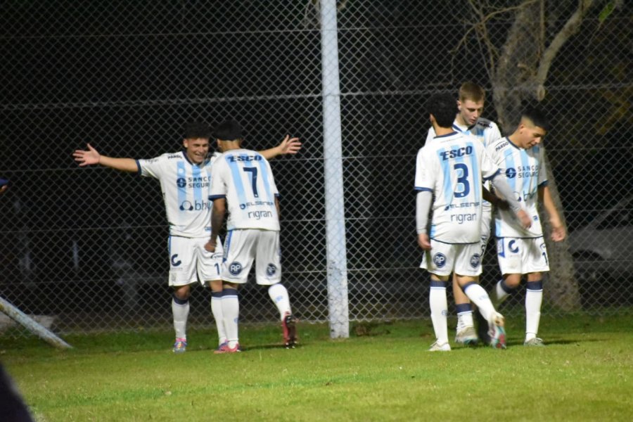 LA CREMA LE GANÓ A BEN HUR Y SIGUE FIRME EN LA CIMA DEL APERTURA