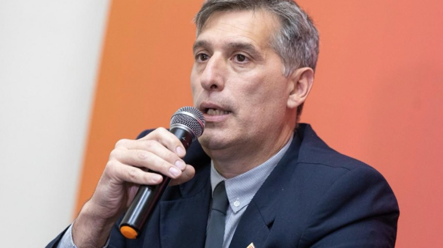 PABLO OLIVARES. El ministro de Economia de Santa Fe.