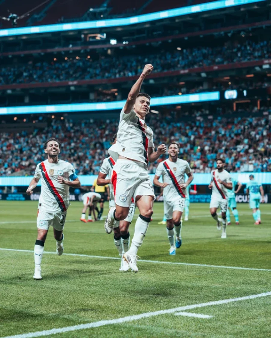 FESTEJO. El argentino tras su gol de tiro libre.