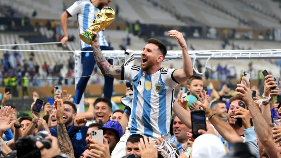 Lionel Messi luego de su gran conquista: la Copa del Mundo.