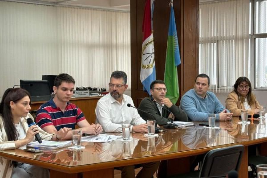 El bloque de concejales del PJ pretenden que funcionarios del Ejecutivo brinden explicaciones sobre varios temas.