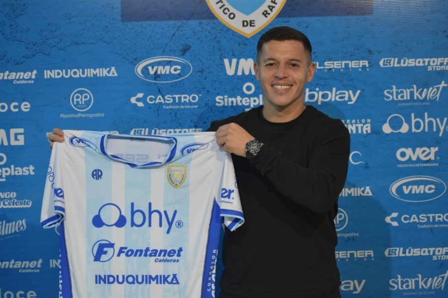 El defensor Fernando Alejandro Ponce (32), es nuevo jugador de Atlético de Rafaela.