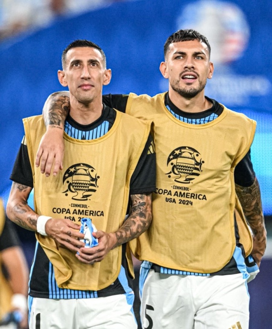 FÚTBOL PREMIUM. Angel Di María junto a Leandro Paredes, el primero ya confirmado por Rosario Central, el segundo podría regresar a Boca.