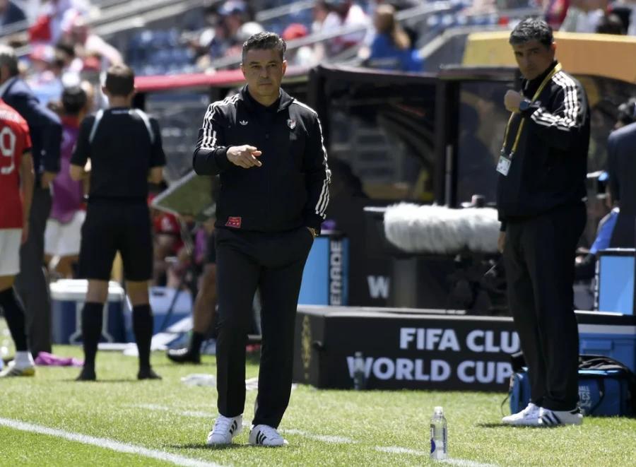 PLANIFICANDO. Gallardo debe reforzar el equipo.