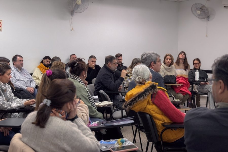 "Este es un mundo que cambia y queremos dar respuestas útiles para el entramado social y productivo de la región", dijo el rector, Rubén Ascúa.